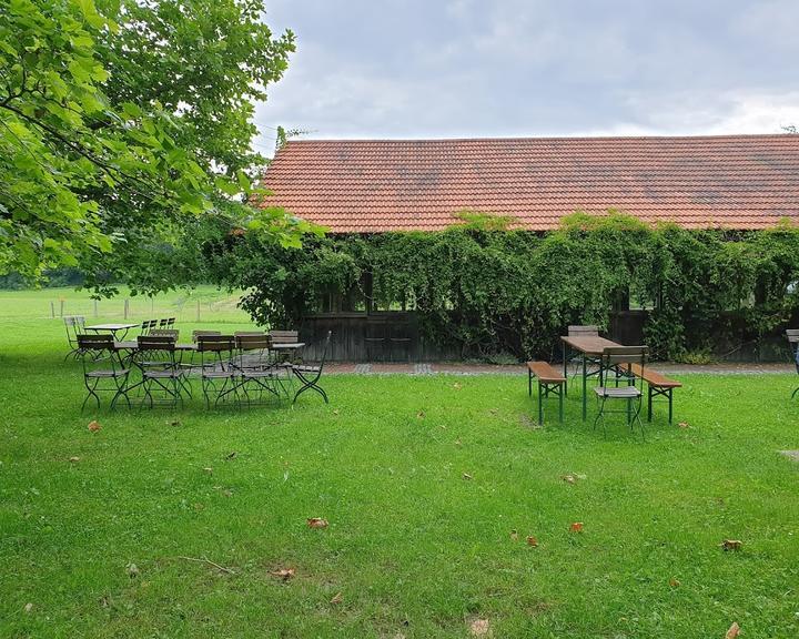 Hof-Biergarten Grenzebach